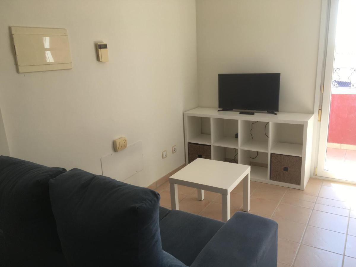 Apartment Residencial Alhambras1 *
